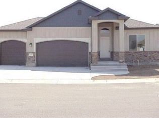 10762 Autumn Wind Way, South Jordan, UT 84095