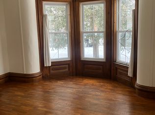 111 S Main St #2, Middlebury, VT 05753