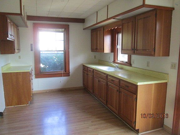 2nd image of 1567 Township Road 1153