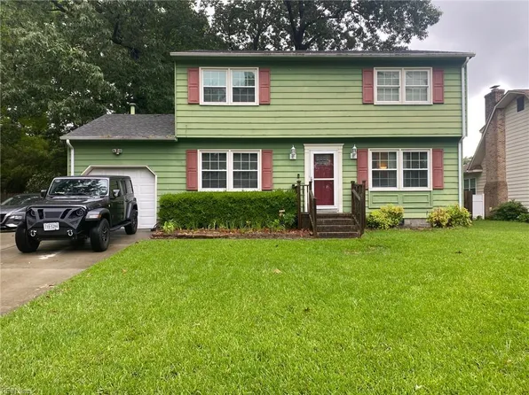 5 Lillian Ct, Hampton, VA 23669