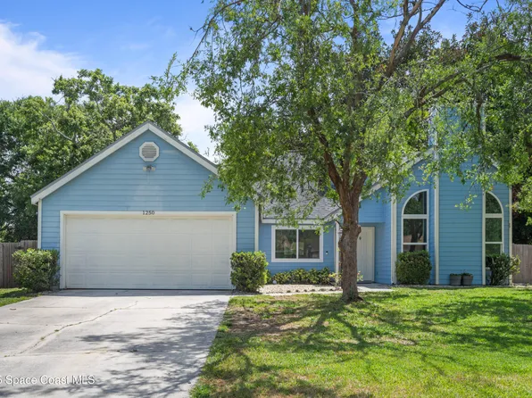 1250 York Cir, Melbourne, FL 32904