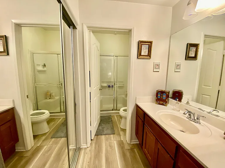 1357 Abbey Ln — Photo 7