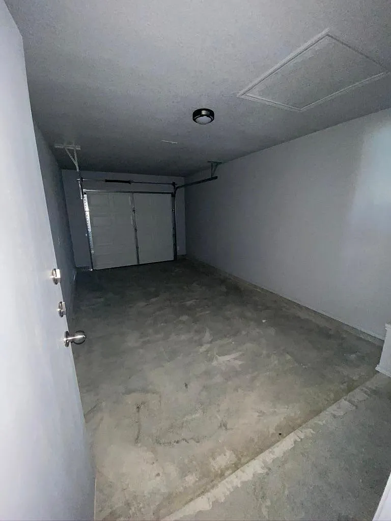 1324B Liberation Ln — Photo 3