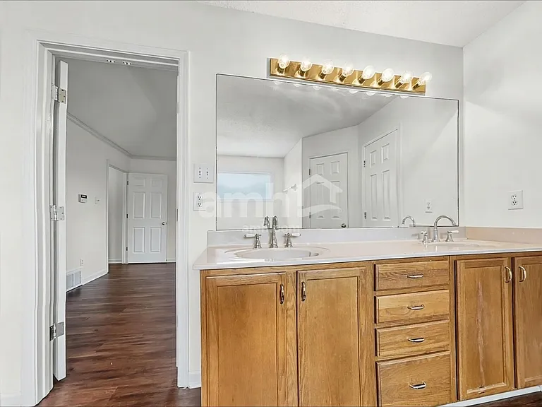 1466 Far Dr — Photo 11