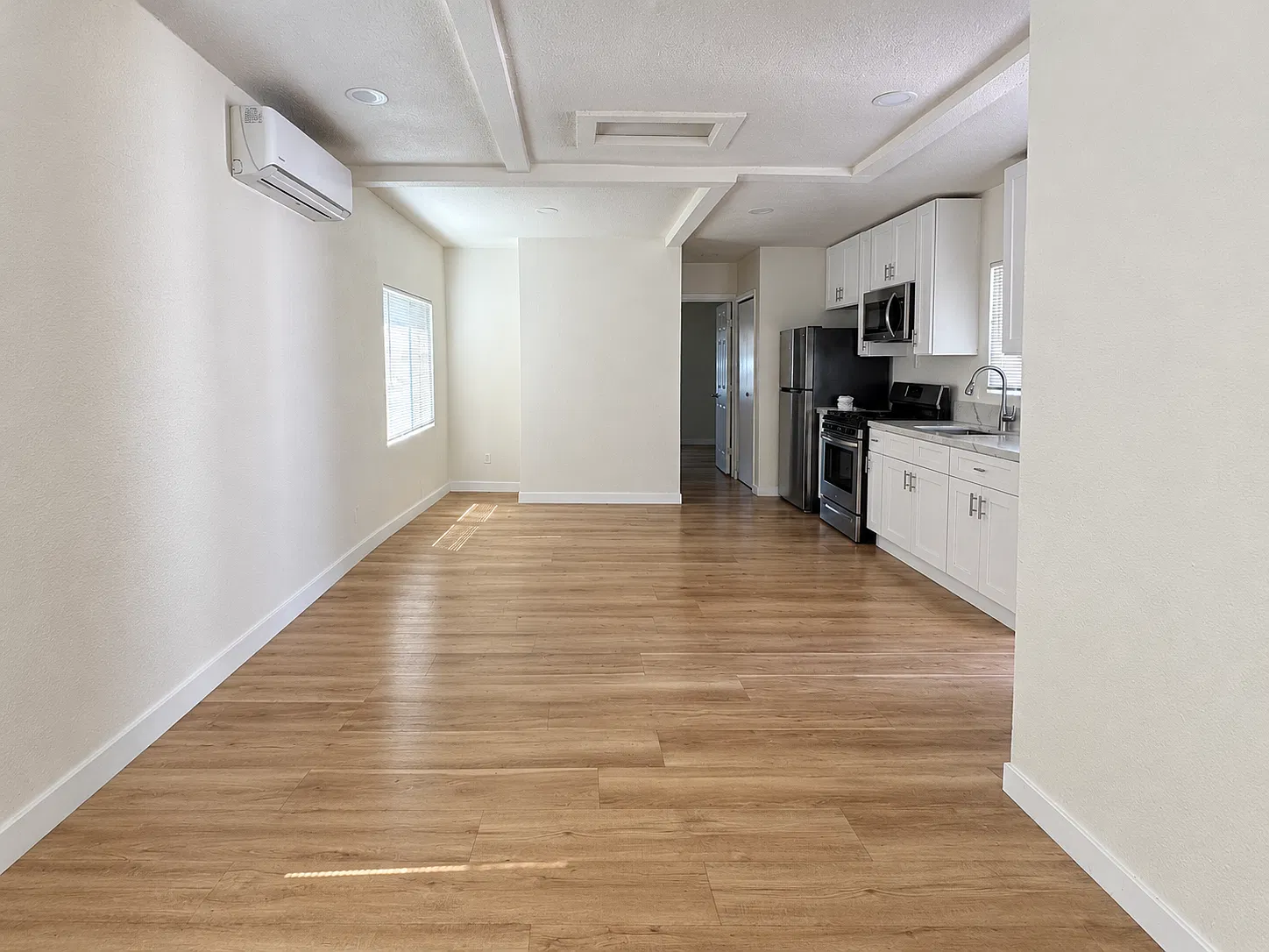 2 bed, $2,350 — Photo 1
