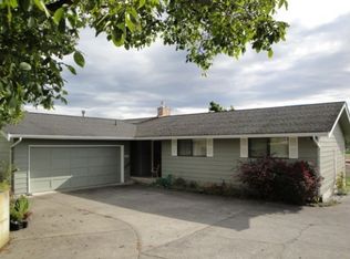 200 S 7th St, Lynden, WA 98264