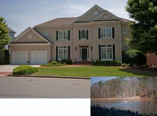 5335 Lake View Clb, Dunwoody, GA 30338