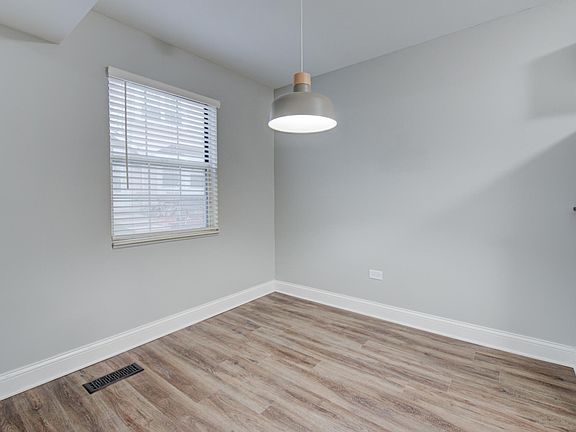 5th image of 425 N Lake Shore Dr #425