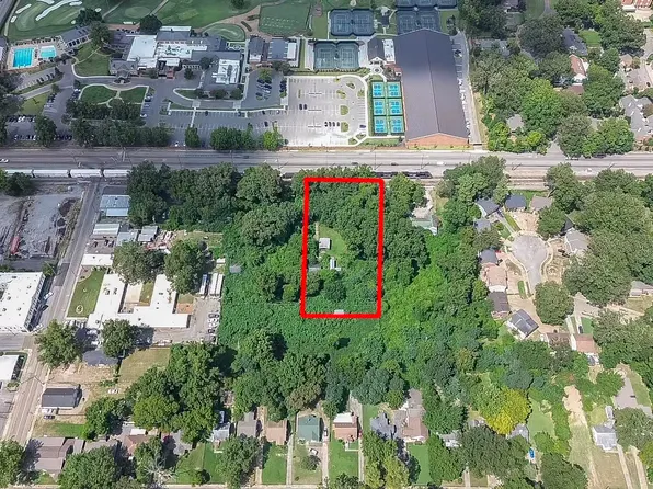 3083 Southern Ave, Memphis, TN 38111