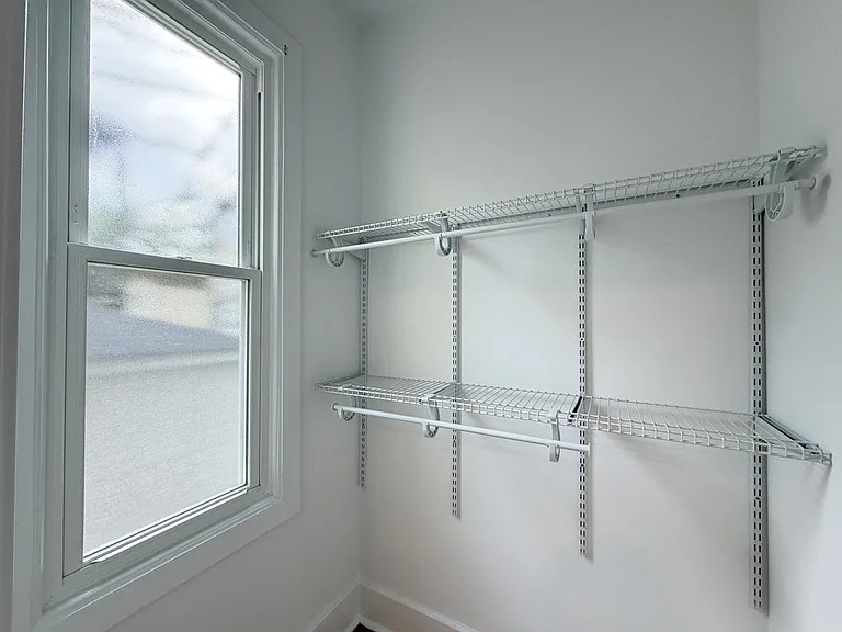 1111 W Roscoe St #2C — Photo 18