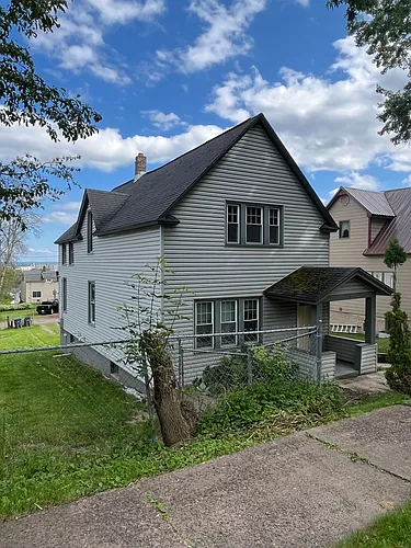 2316 W 9th St Photo 1