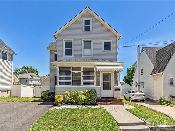4th image of 94 Riva Ave