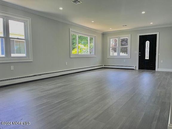 3rd image of 56 Orlando Boulevard