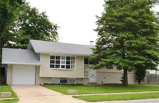1st image of 125 Glenrock Dr