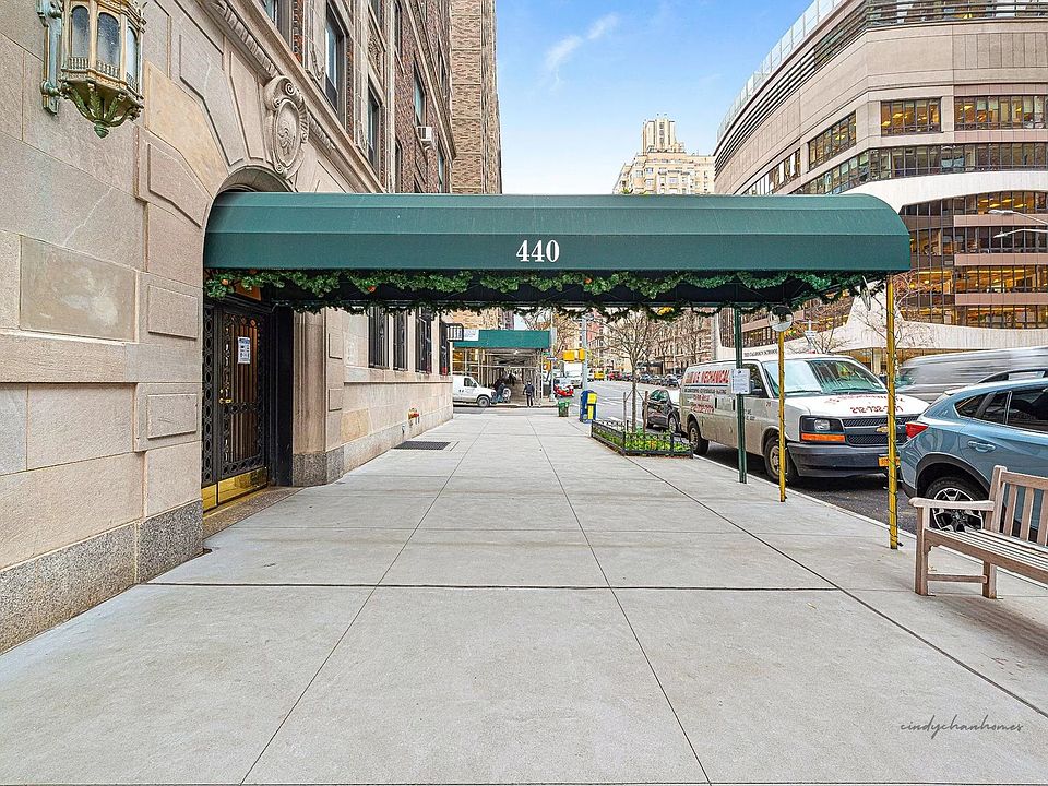1st image of 440 W End Ave #10D