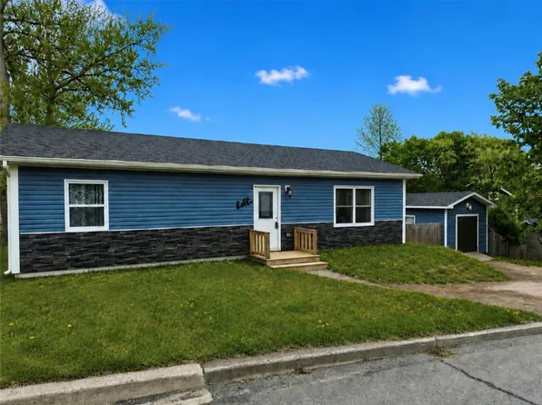 1 Pine Avenue, Grand Falls-Windsor, NL A2A2B8