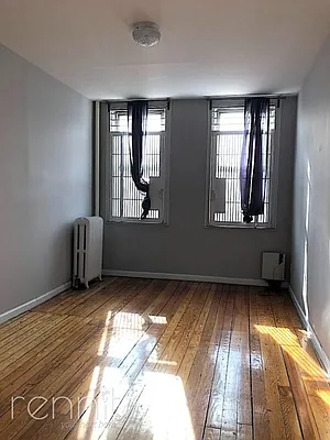 Rented by Rennit Inc. | media 22