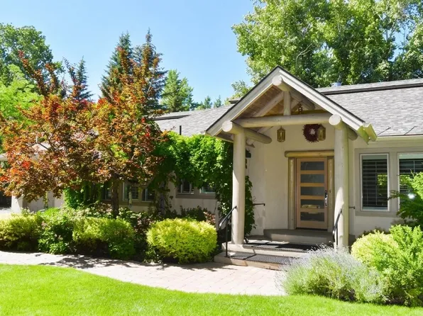 114 Empty Saddle Trl, Hailey, ID 83333