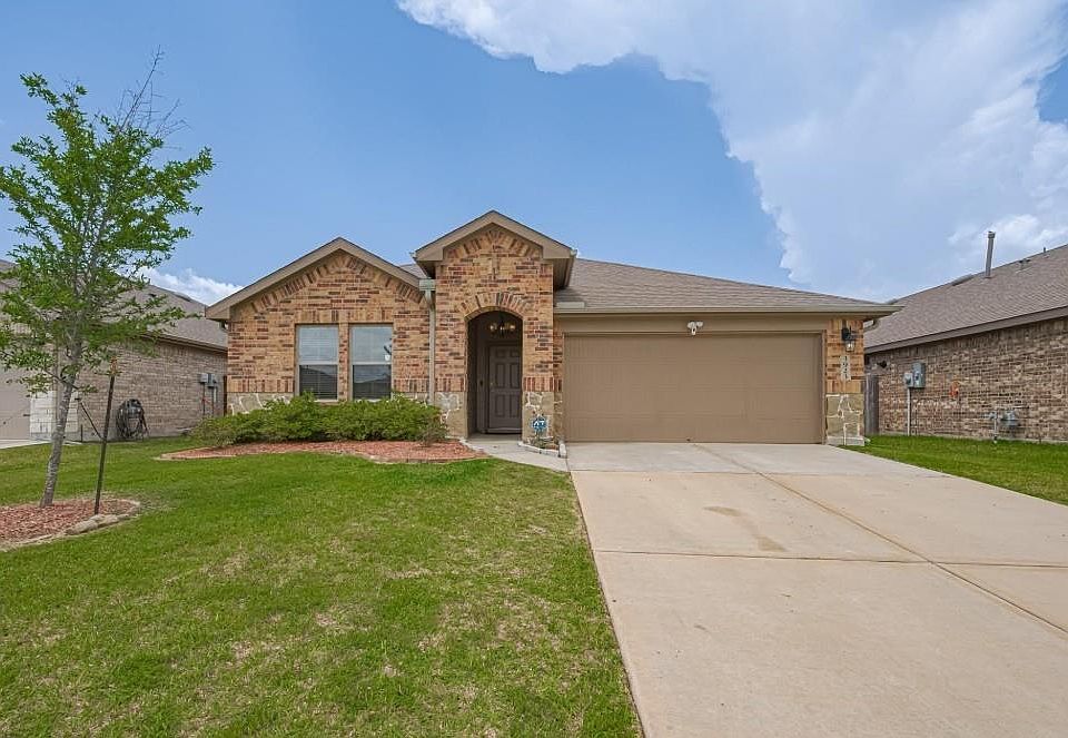 1st image of 3923 Hawaiian Ct