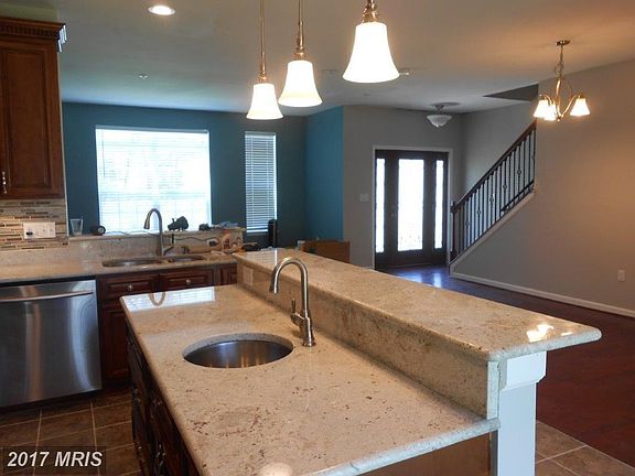 Second prep sink for your chef.