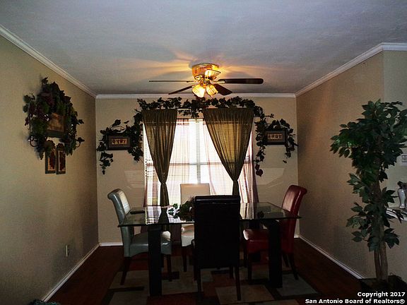 5th image of 6730 Honeyridge Ln