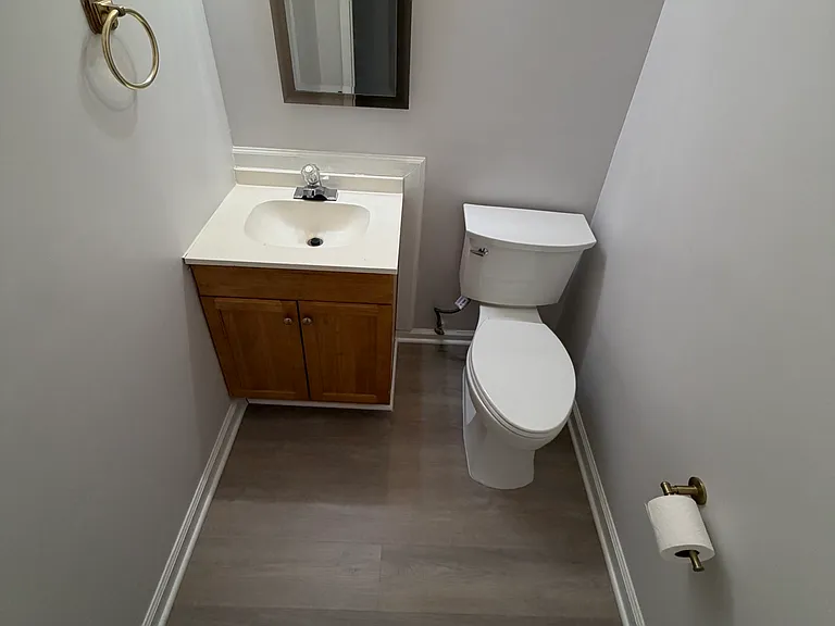 1203 Castlehaven Ct — Photo 14