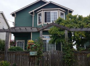 8062 25th Ave NW, Seattle, WA 98117