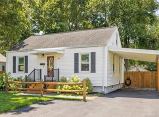 93 Millbrook Dr, East Hartford, CT 06118