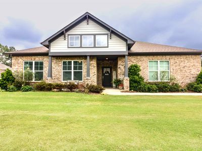 365 Taylors Way, Moody, AL, 35004