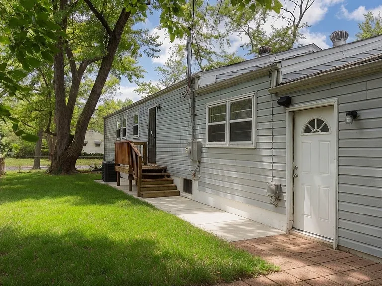 65 Saint Virgil Ln — Photo 44