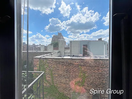 Rented by Spire Group | media 7