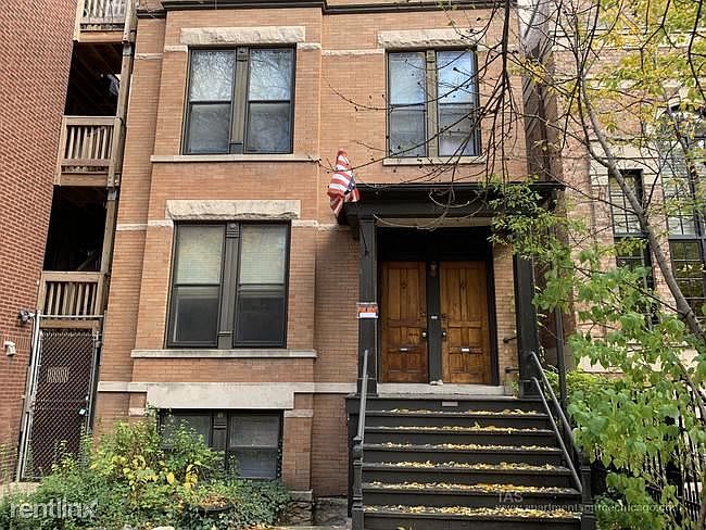 1st image of 3355 N Lakewood Ave #2