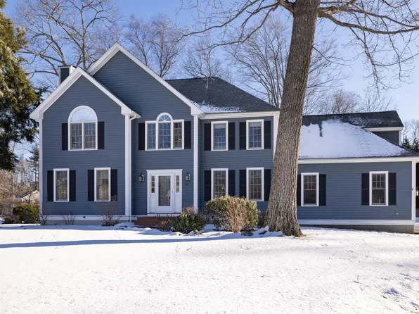 90 Hayden Circle, Hampton, NH 03842