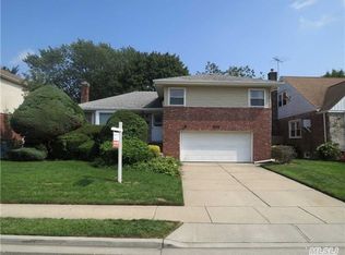 74 Heathcote Rd, Elmont, NY 11003