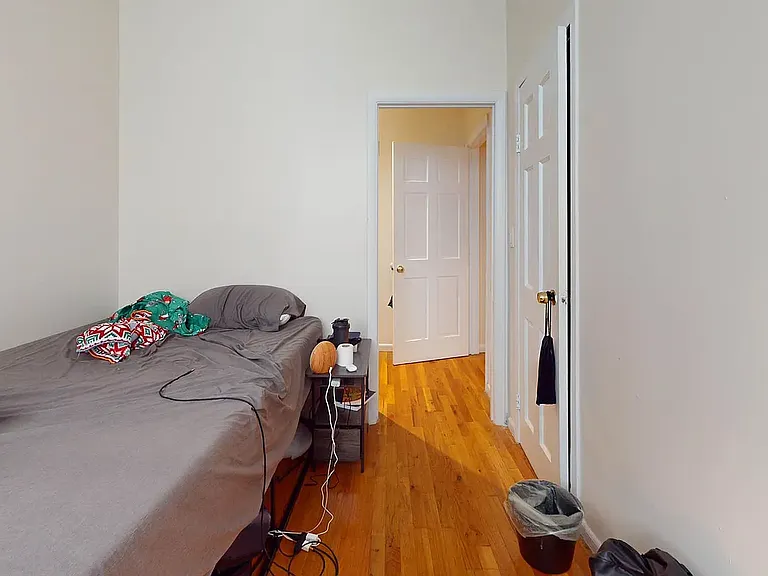 41 W 46th St #3B — Photo 5