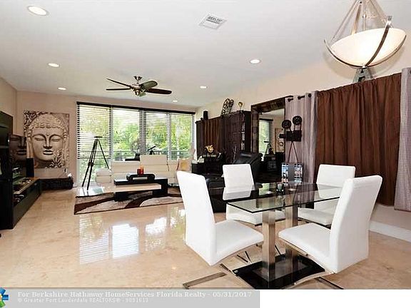 4th image of 824 NE 19th Ave #824