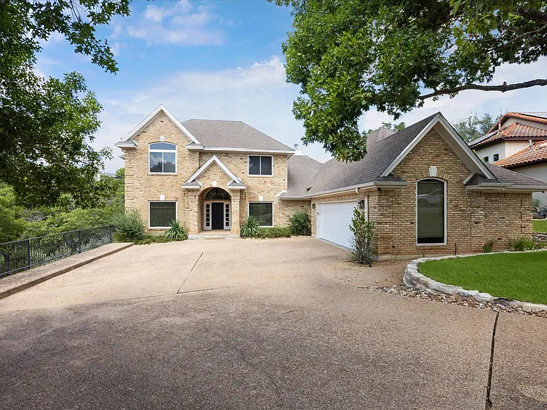 5908 Down Valley Ct — Photo 1