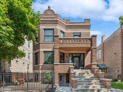 3844 W Wrightwood Ave, Chicago, IL, 60647