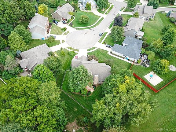 4th image of 1221 Amberwood Ct