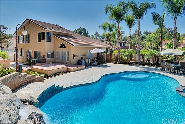 1st image of 23840 Creekwood Dr