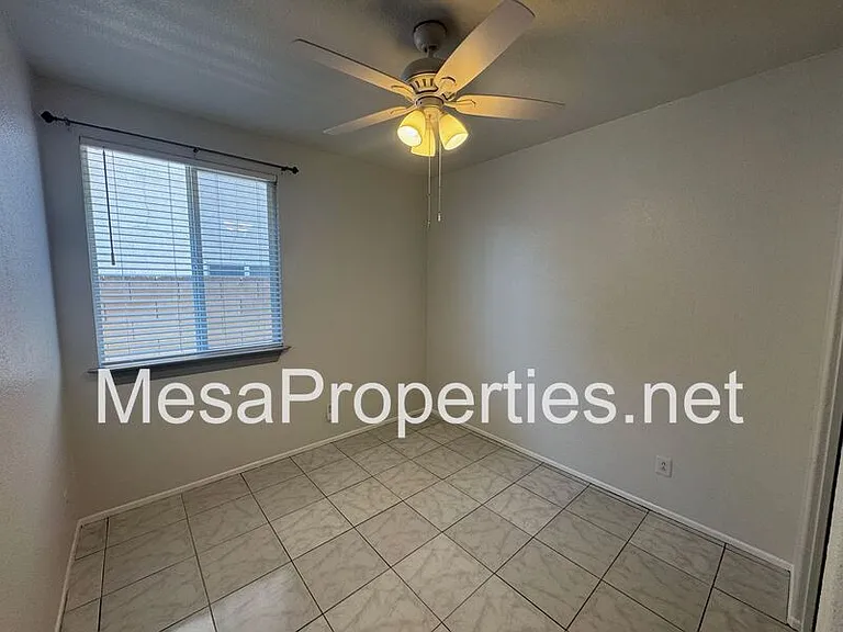 7648 Newberry Ln — Photo 15