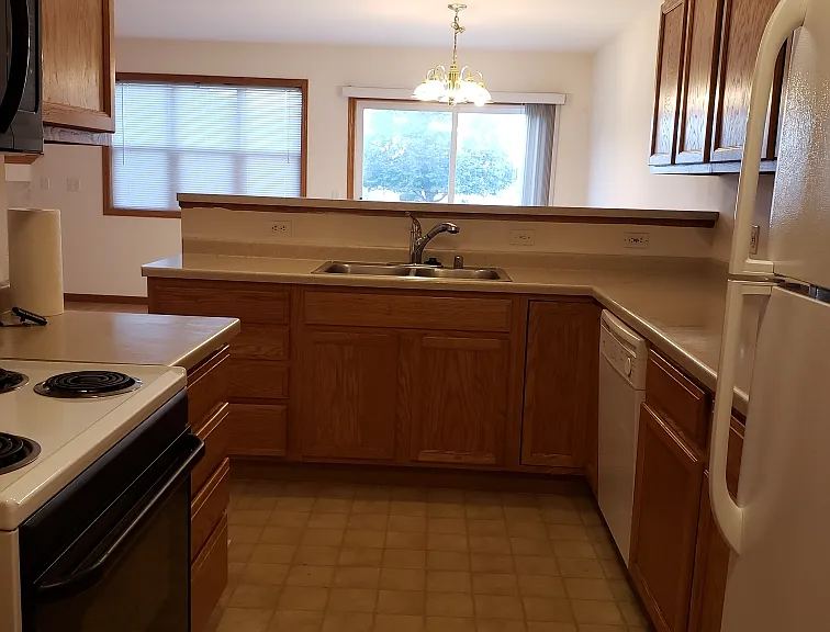 3006 Selkirk Dr #3 — Photo 3