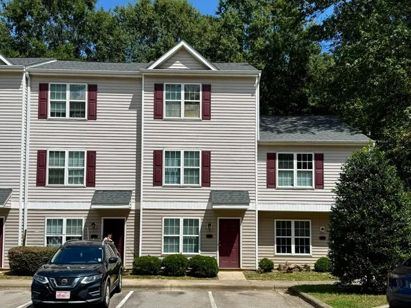 41 Red Ln, Raleigh, NC 27606
