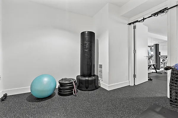 Rented by Glenmark Realty | media 12