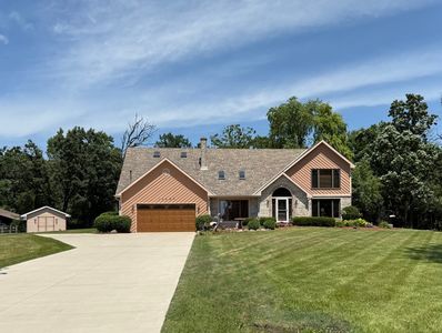 10407 Winn Rd, Richmond, IL, 60071