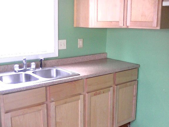 2nd image of 331 Benton Blvd