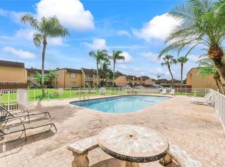 9974 SW 88th St #1028, Miami, FL 33176