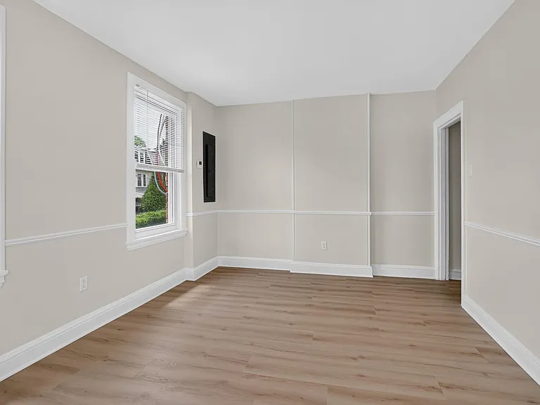 6347 McCallum St #2 — Photo 11