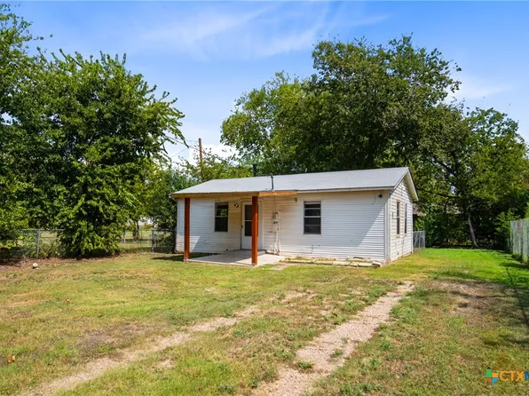 1106 N 10th St, Killeen, TX 76541