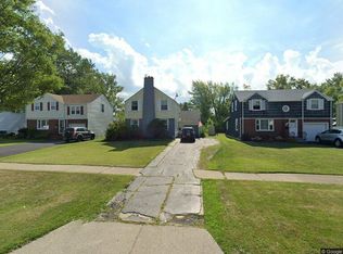 587 Grover Cleveland Hwy, Amherst, NY 14226